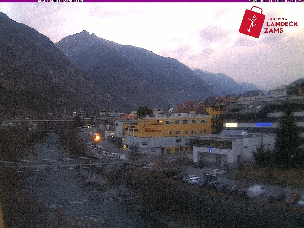 Archiv Foto Webcam Landeck: Blick auf den Inn