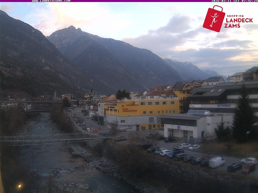 Archiv Foto Webcam Landeck: Blick auf den Inn