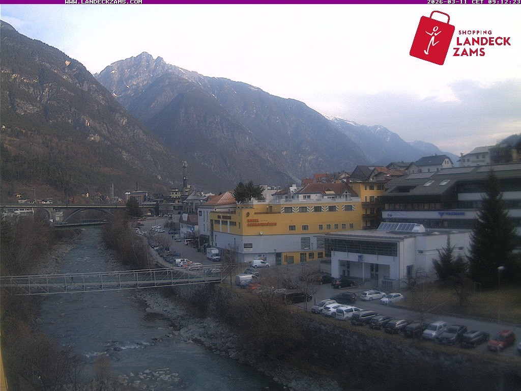 Archiv Foto Webcam Landeck: Blick auf den Inn