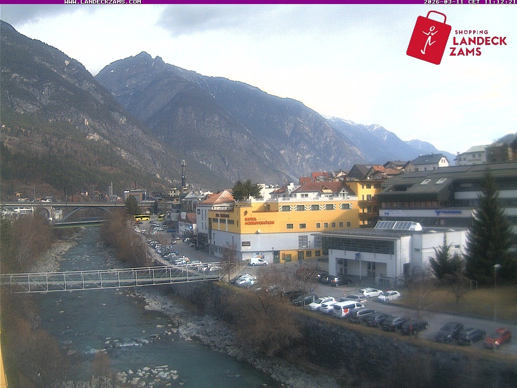 Archiv Foto Webcam Landeck: Blick auf den Inn