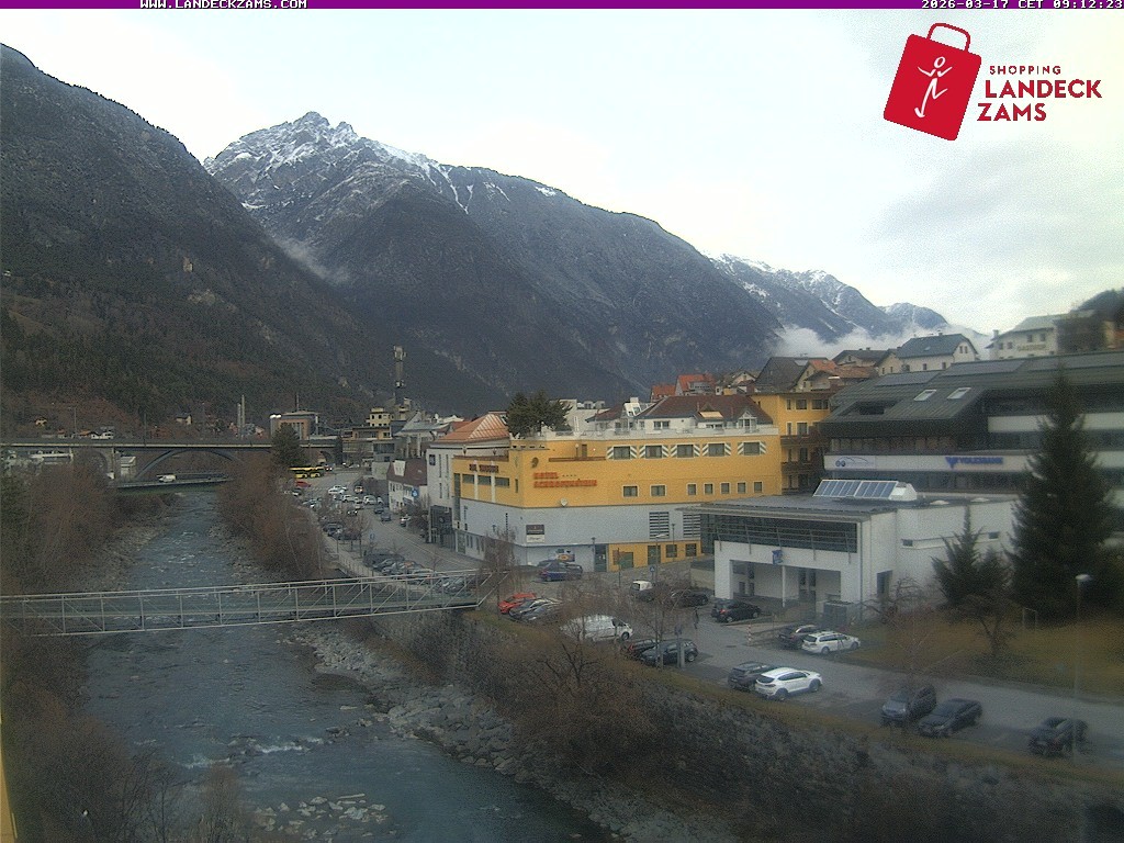 Archiv Foto Webcam Landeck: Blick auf den Inn