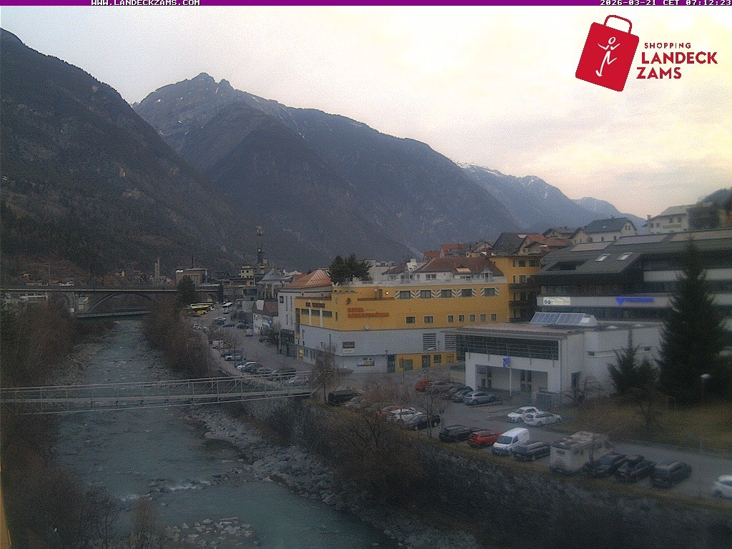 Archiv Foto Webcam Landeck: Blick auf den Inn