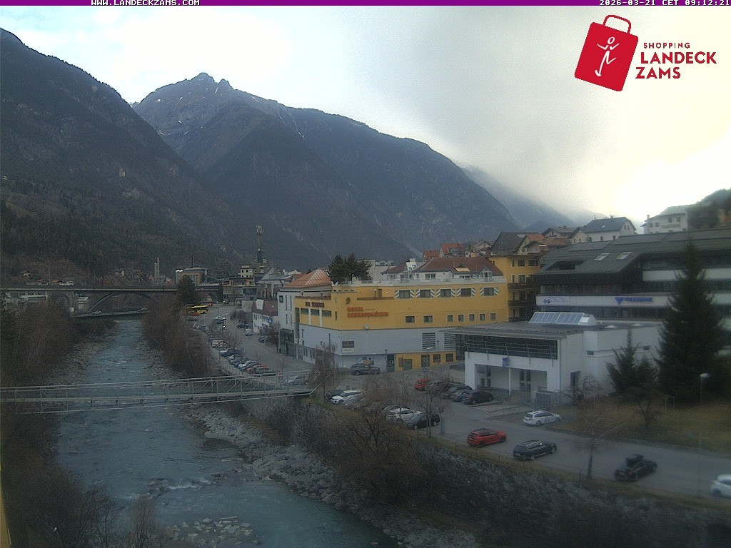 Archiv Foto Webcam Landeck: Blick auf den Inn