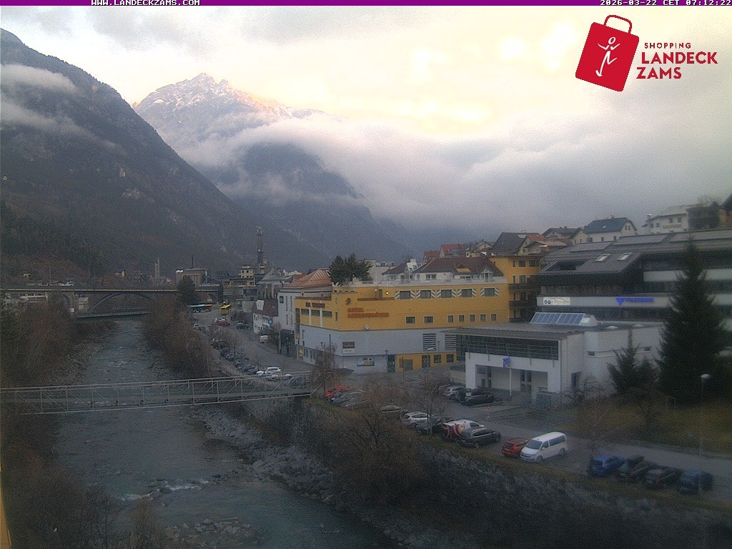 Archiv Foto Webcam Landeck: Blick auf den Inn