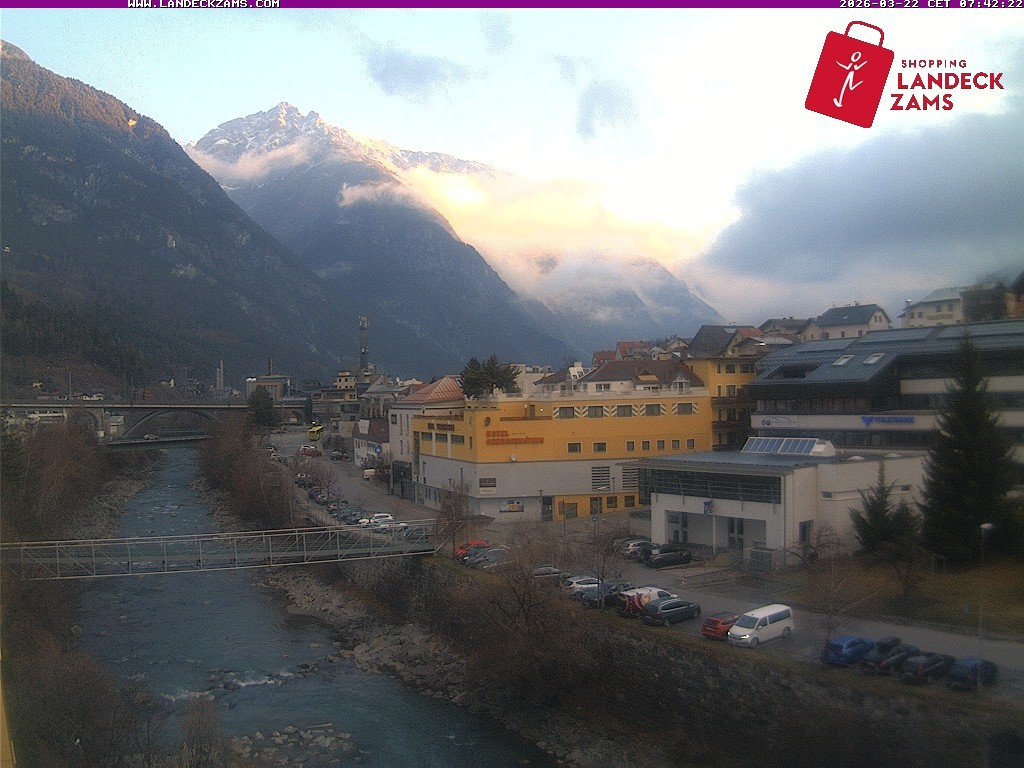 Archiv Foto Webcam Landeck: Blick auf den Inn