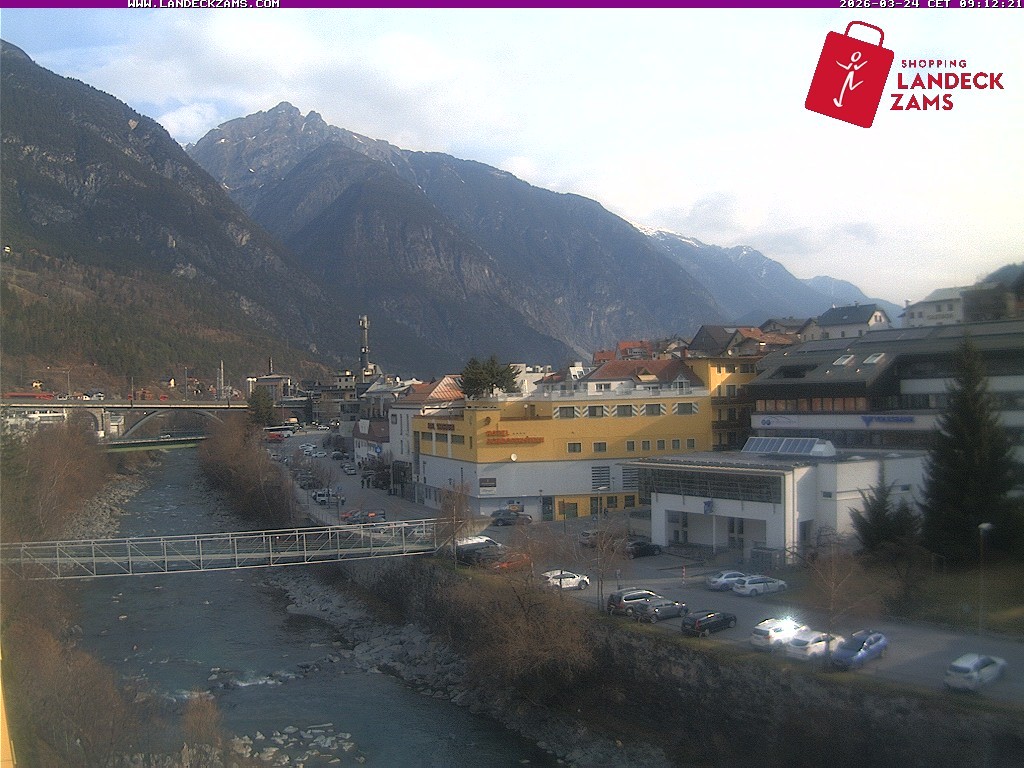 Archiv Foto Webcam Landeck: Blick auf den Inn