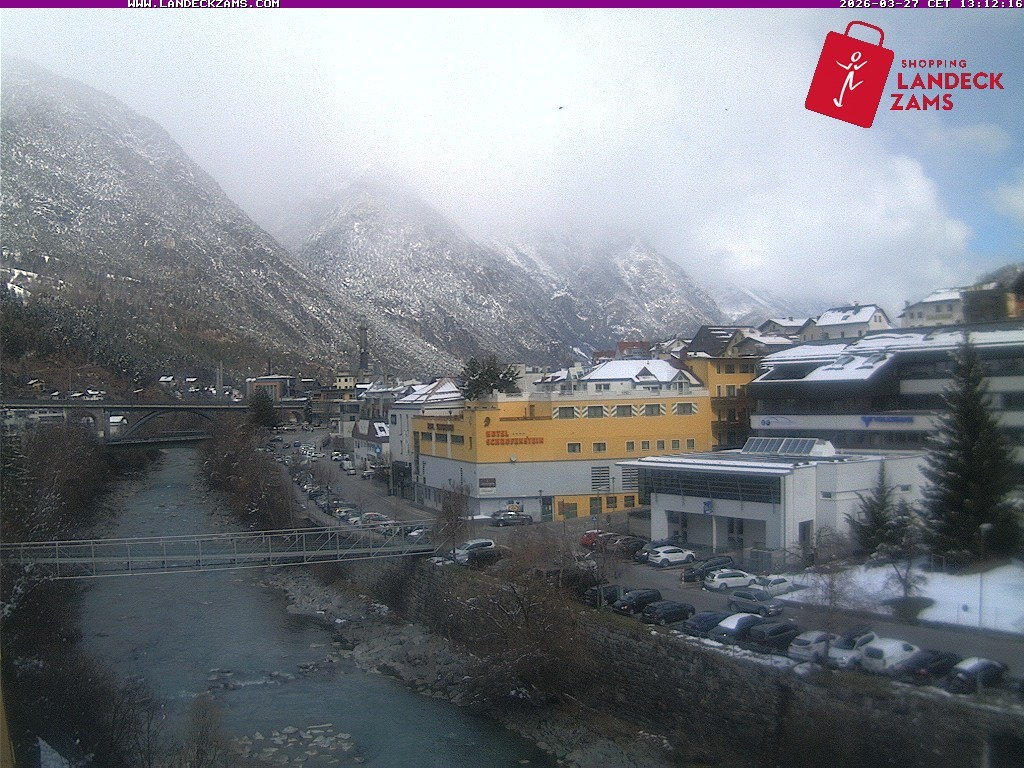 Archived image Webcam City of Landeck - River Inn