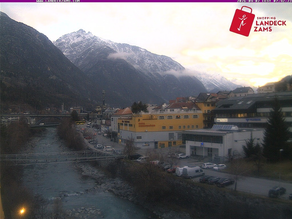 Archiv Foto Webcam Landeck: Blick auf den Inn