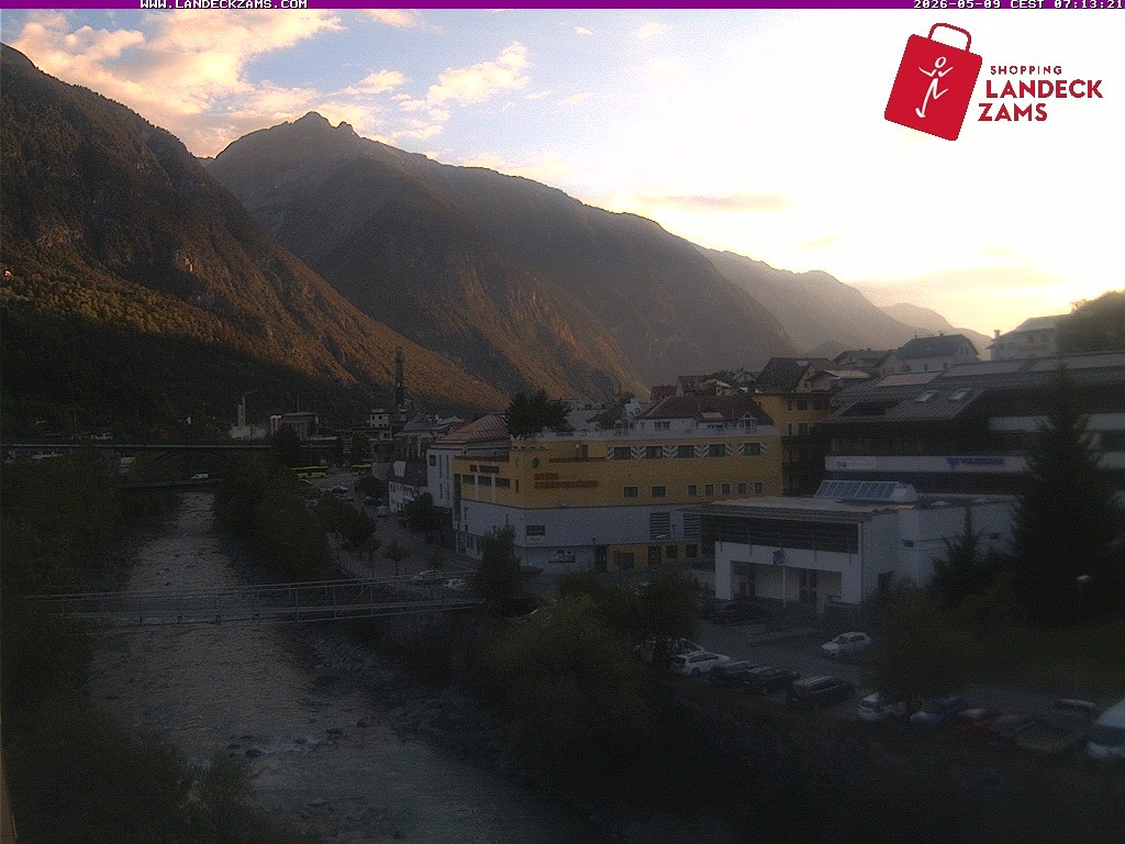 Archiv Foto Webcam Landeck: Blick auf den Inn