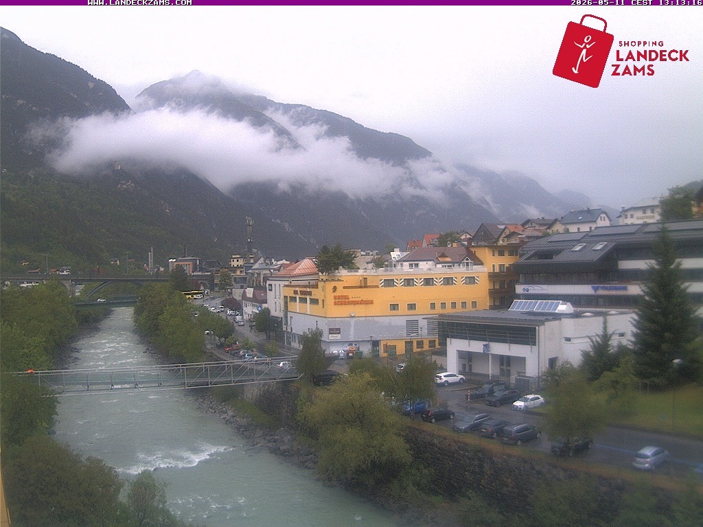 Archived image Webcam City of Landeck - River Inn