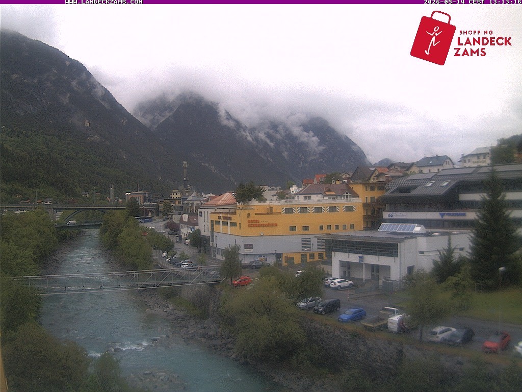 Archived image Webcam City of Landeck - River Inn