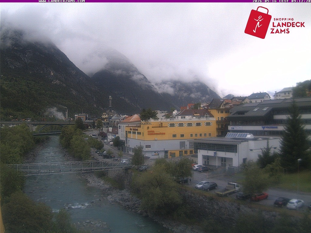Archived image Webcam City of Landeck - River Inn