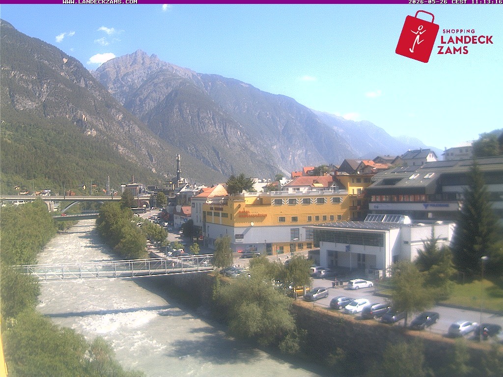 Archived image Webcam City of Landeck - River Inn