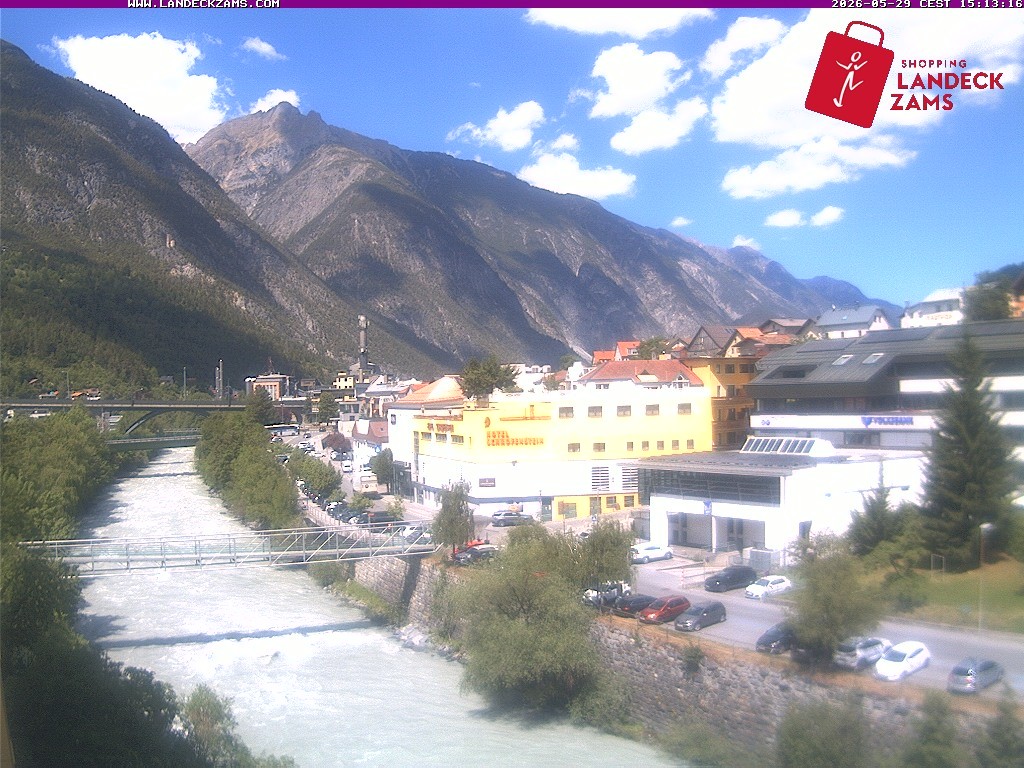 Archived image Webcam City of Landeck - River Inn