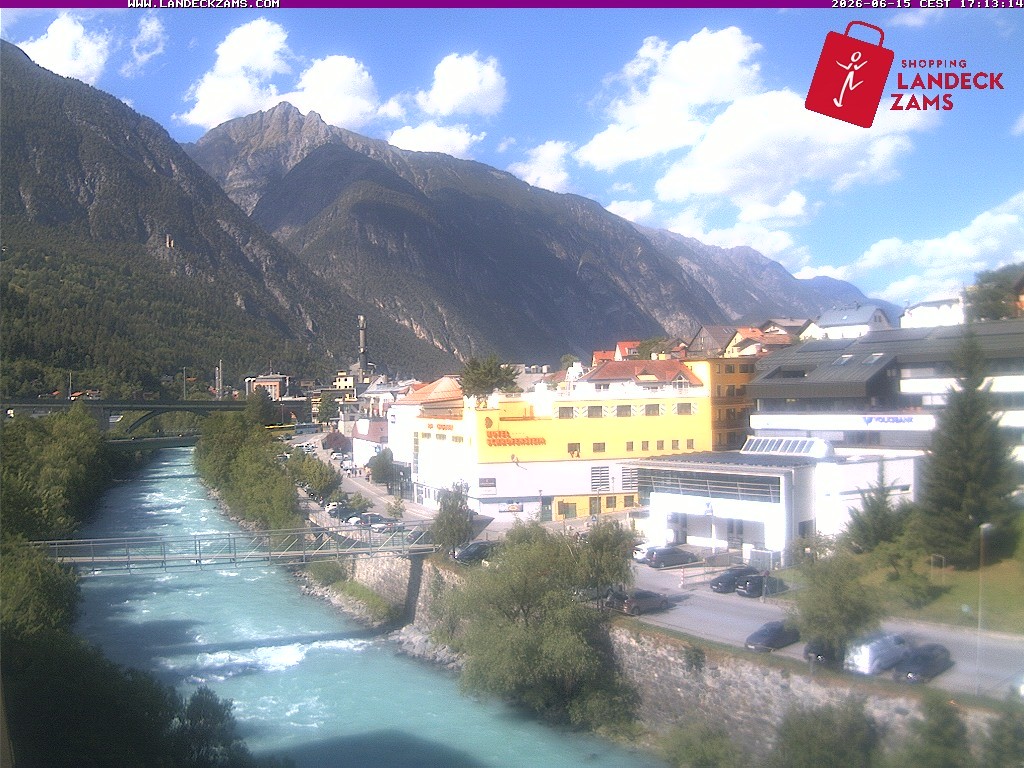 Archived image Webcam City of Landeck - River Inn