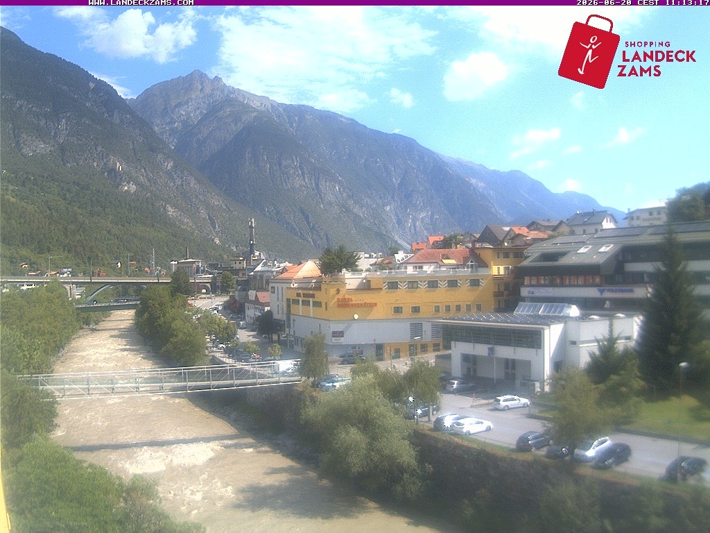 Archived image Webcam City of Landeck - River Inn