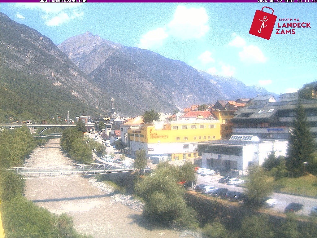 Archived image Webcam City of Landeck - River Inn
