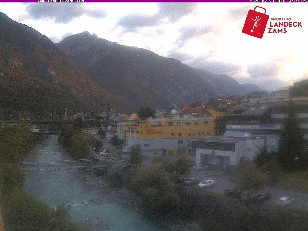 Archiv Foto Webcam Landeck: Blick auf den Inn