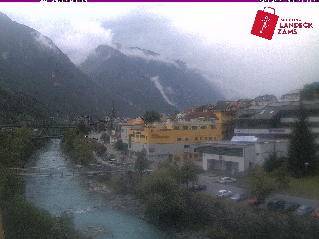 Archived image Webcam City of Landeck - River Inn