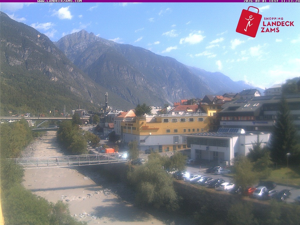 Archived image Webcam City of Landeck - River Inn