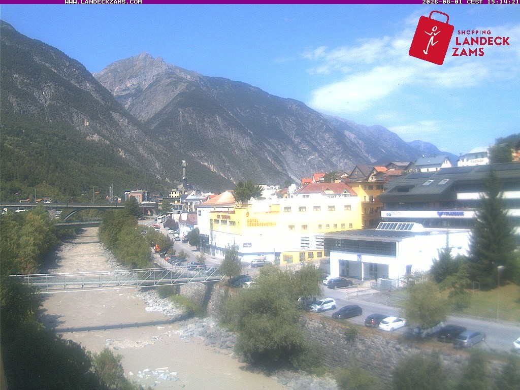 Archived image Webcam City of Landeck - River Inn