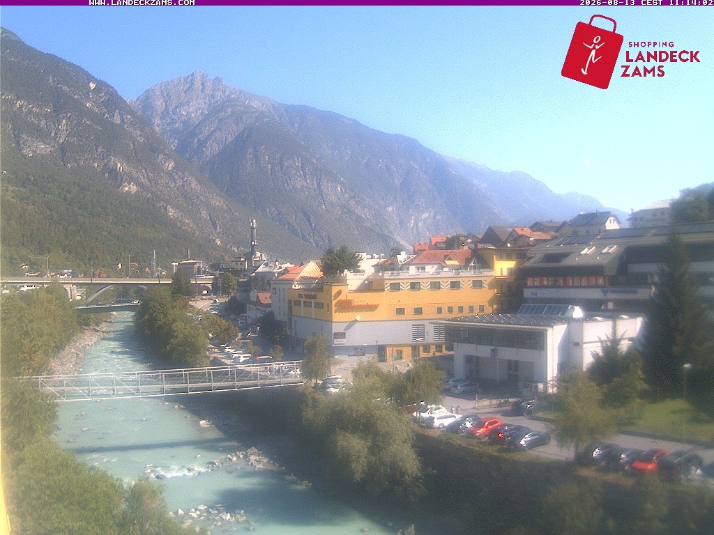 Archived image Webcam City of Landeck - River Inn