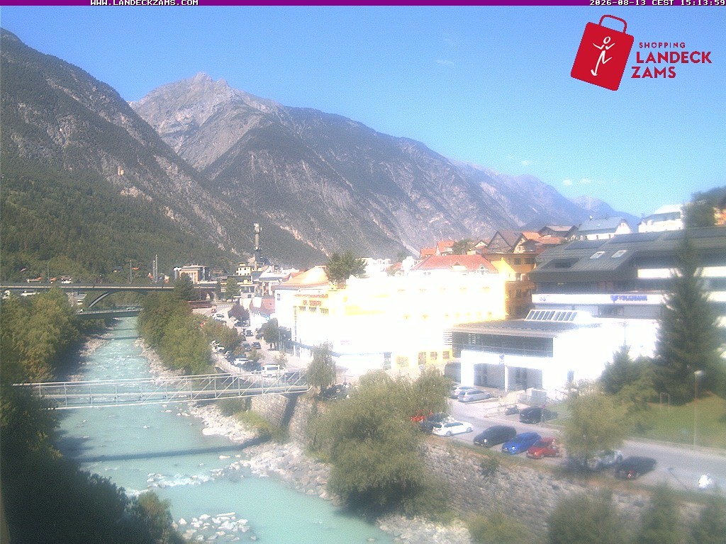 Archived image Webcam City of Landeck - River Inn