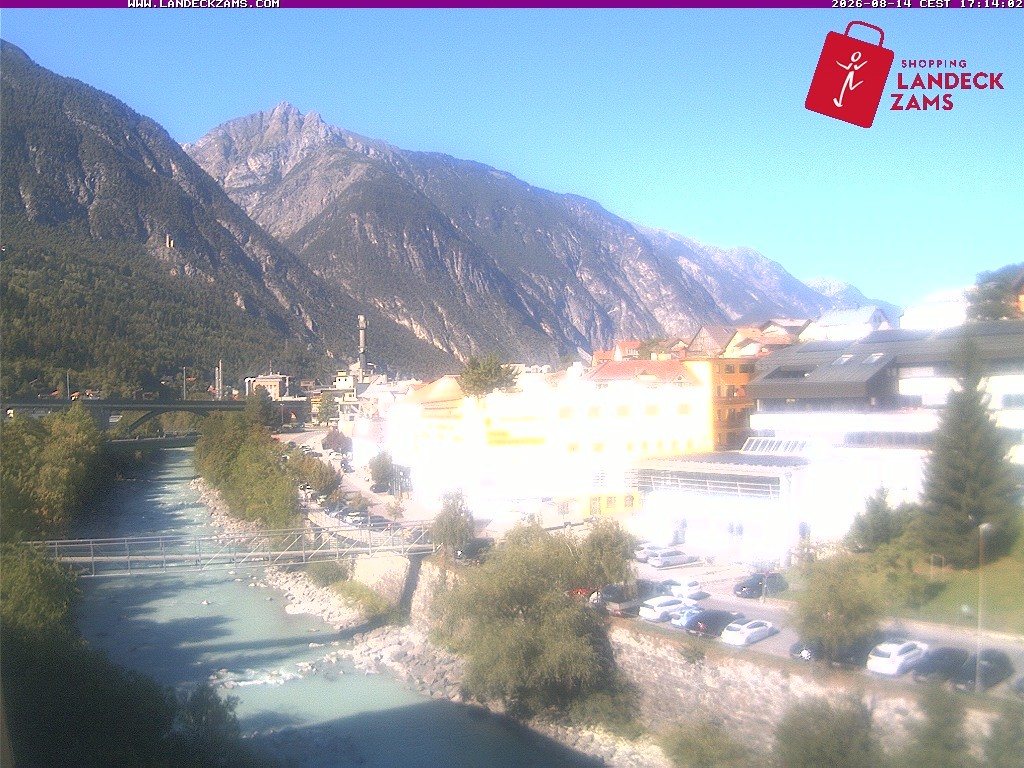 Archived image Webcam City of Landeck - River Inn