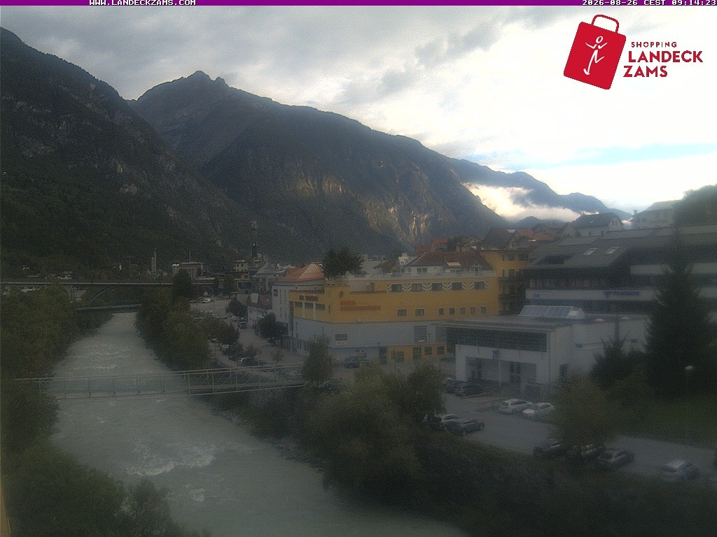 Archiv Foto Webcam Landeck: Blick auf den Inn
