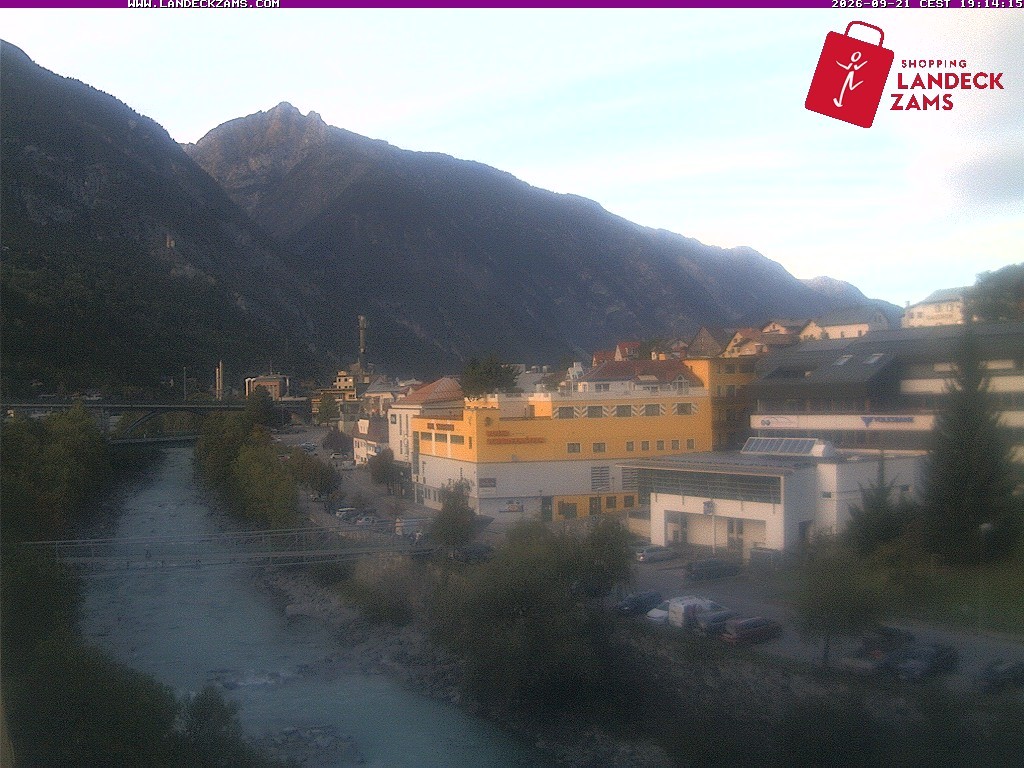 Archiv Foto Webcam Landeck: Blick auf den Inn