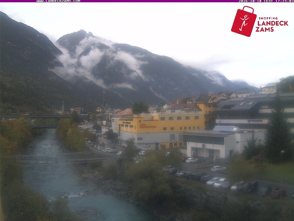 Archived image Webcam City of Landeck - River Inn