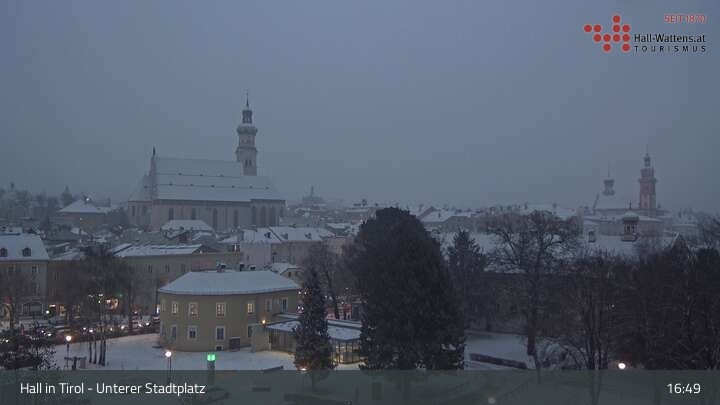 Archiv Foto Webcam Hall in Tirol - Unterer Stadtplatz