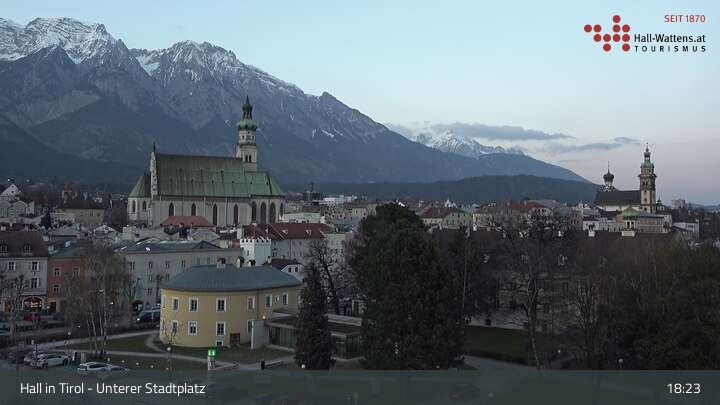 Archiv Foto Webcam Hall in Tirol - Unterer Stadtplatz