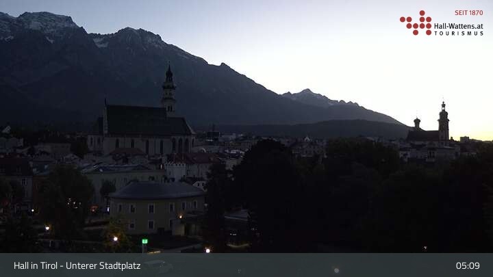 Archiv Foto Webcam Hall in Tirol - Unterer Stadtplatz