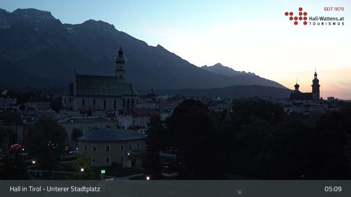Archiv Foto Webcam Hall in Tirol - Unterer Stadtplatz