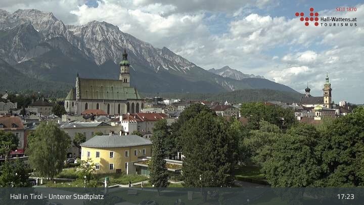 Archiv Foto Webcam Hall in Tirol - Unterer Stadtplatz