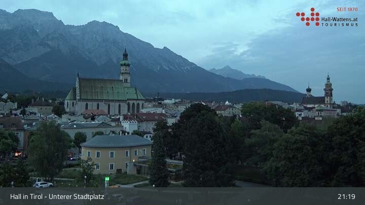 Archiv Foto Webcam Hall in Tirol - Unterer Stadtplatz