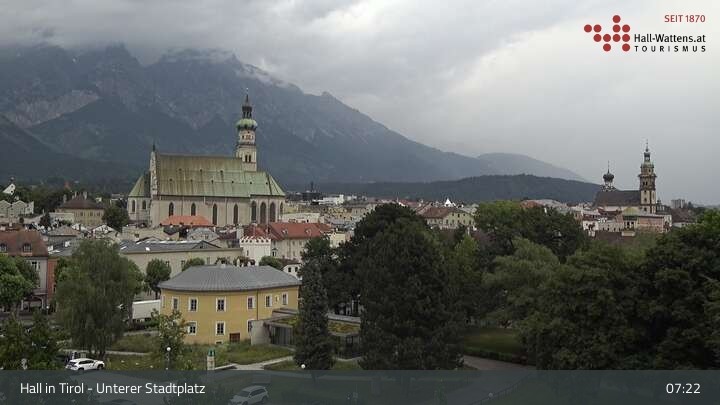 Archiv Foto Webcam Hall in Tirol - Unterer Stadtplatz