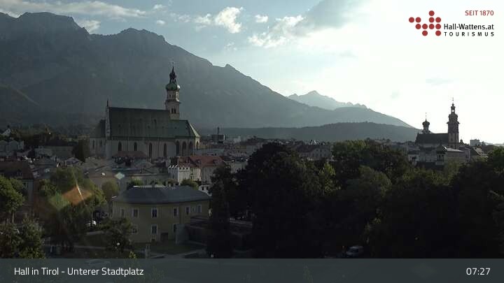 Archiv Foto Webcam Hall in Tirol - Unterer Stadtplatz
