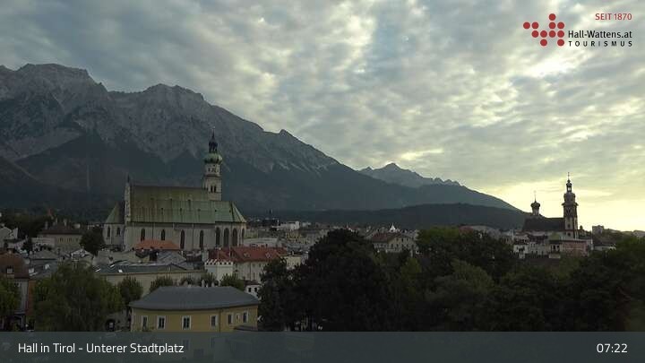 Archiv Foto Webcam Hall in Tirol - Unterer Stadtplatz