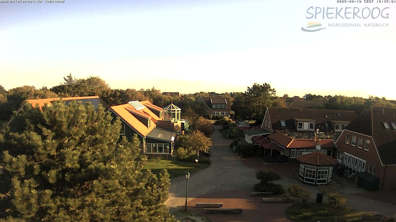 Archiv Foto Webcam Spiekeroog: Kurzentrum Inselbad