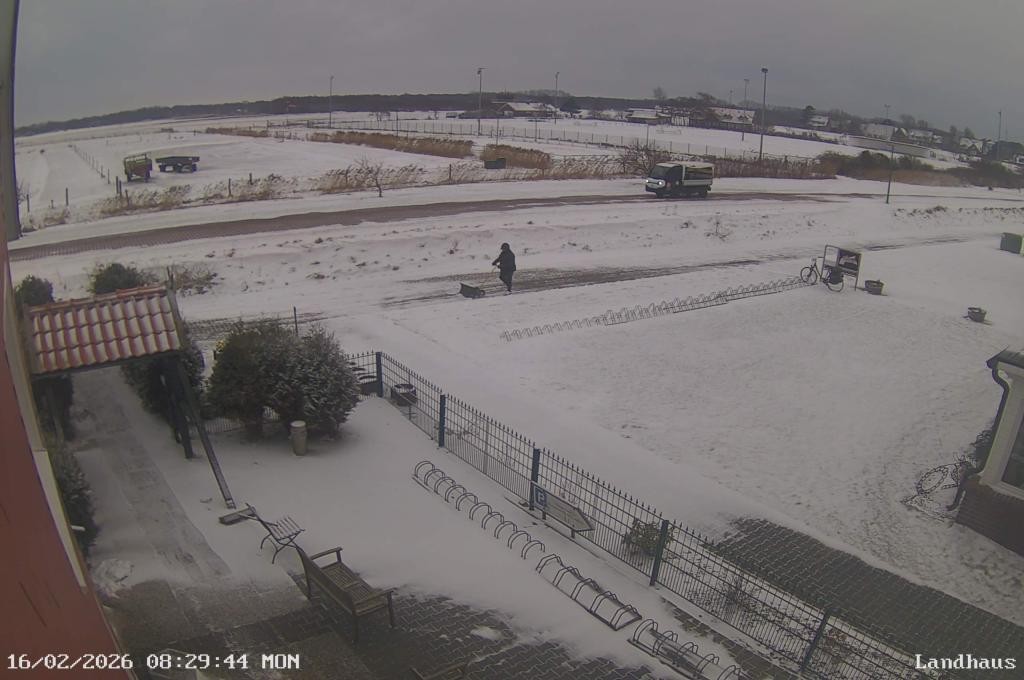 Archiv Foto Webcam Langeoog: Landhaus am Schniederdamm
