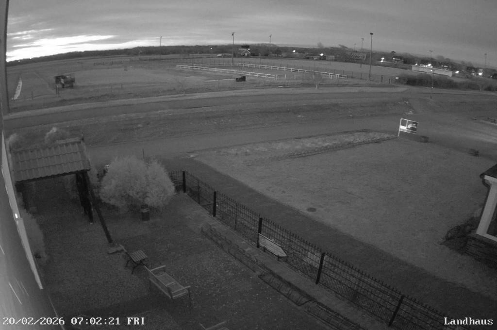 Archiv Foto Webcam Langeoog: Landhaus am Schniederdamm