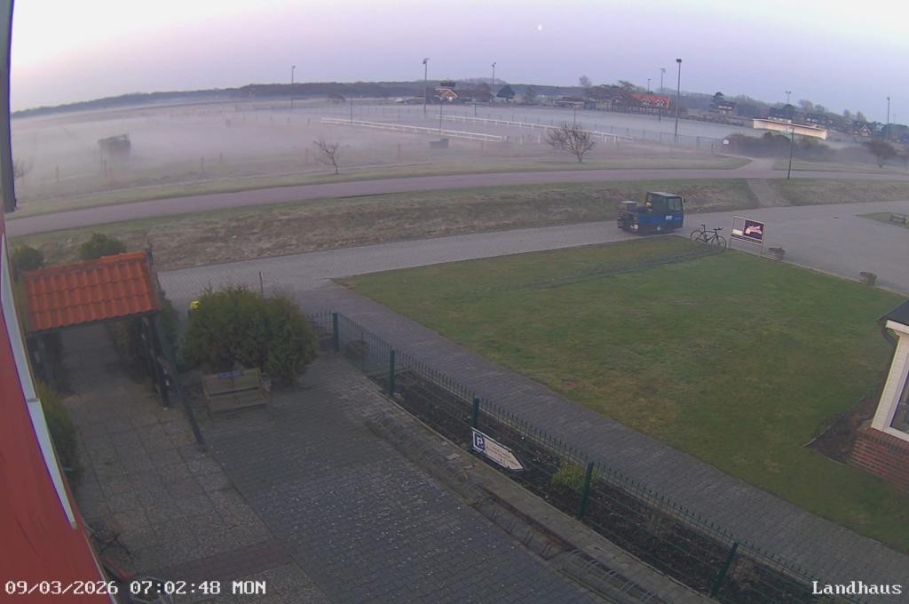 Archiv Foto Webcam Langeoog: Landhaus am Schniederdamm