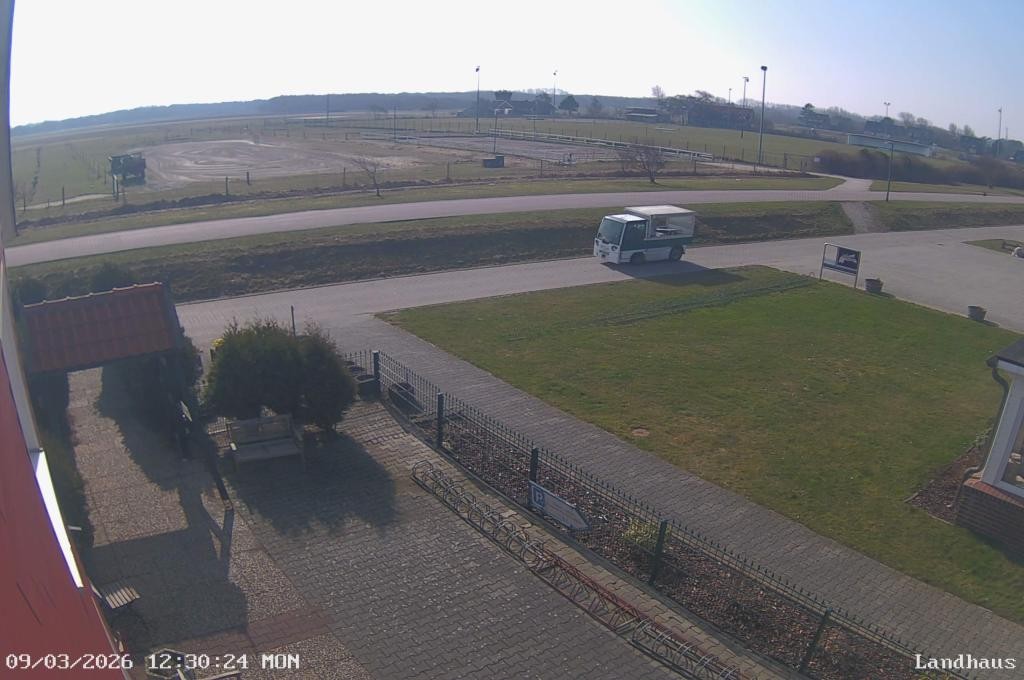 Archiv Foto Webcam Langeoog: Landhaus am Schniederdamm