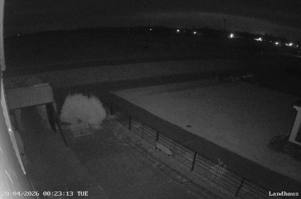 Archiv Foto Webcam Langeoog: Landhaus am Schniederdamm