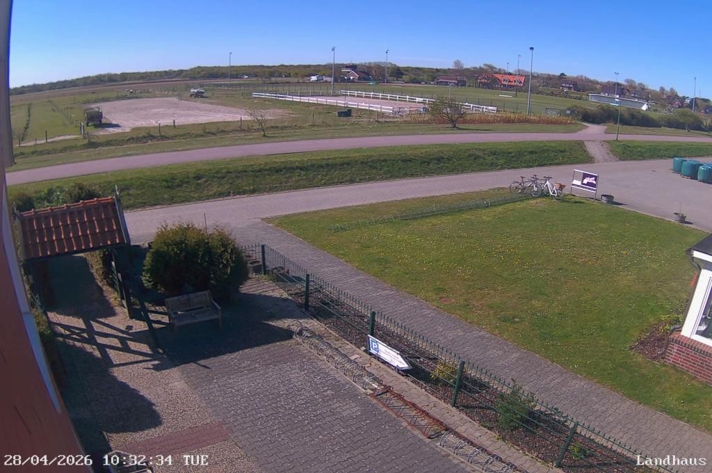 Archiv Foto Webcam Langeoog: Landhaus am Schniederdamm