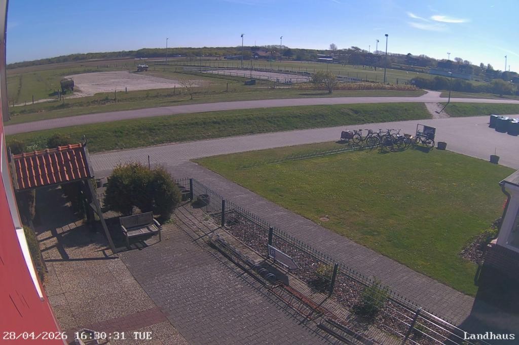 Archiv Foto Webcam Langeoog: Landhaus am Schniederdamm
