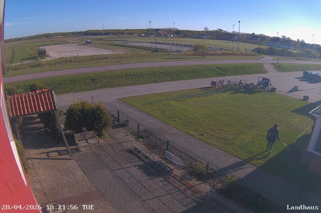 Archiv Foto Webcam Langeoog: Landhaus am Schniederdamm