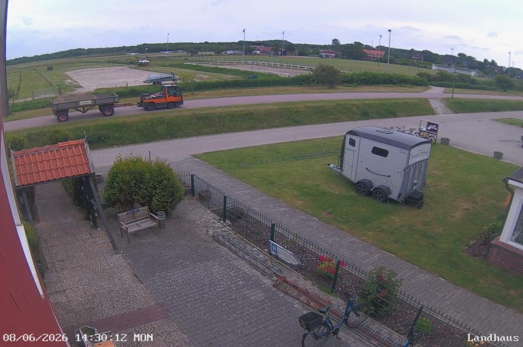 Archiv Foto Webcam Langeoog: Landhaus am Schniederdamm